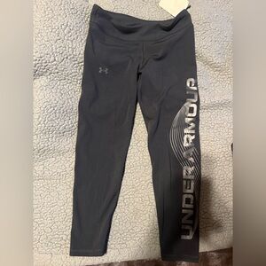 Under Armour Youth Cropped Black Leggings